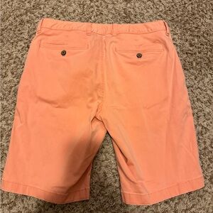 Men’s Tommy Bahama Shorts - Size 32 Waist